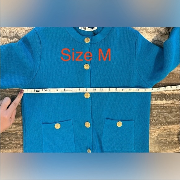 NWT ZARA Cardigan SIZE M
Pit too pit 18 inches - Picture 5 of 9